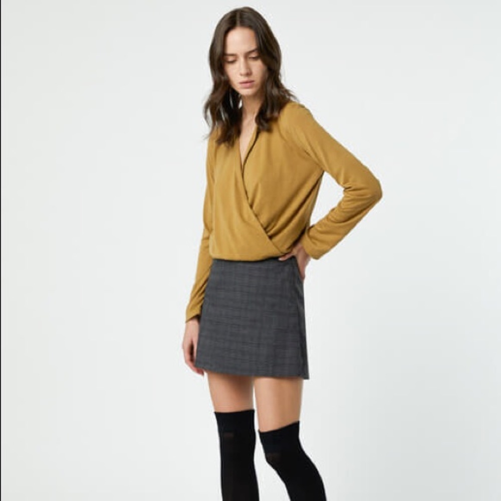 Oat + Fort Wrap Long Sleeve Top